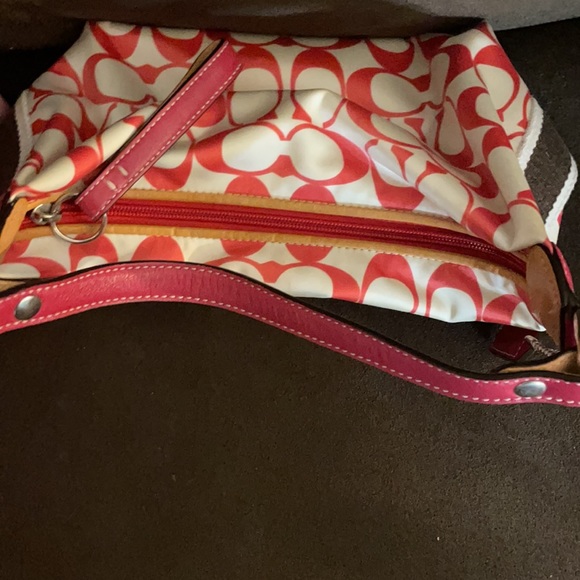 Coach Bag - Picture 3 of 8